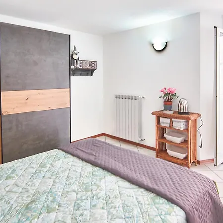 Lejlighed Casa Alba Intra